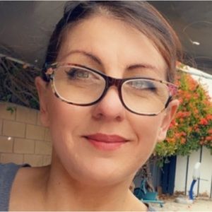 Meet your Posher, Sara